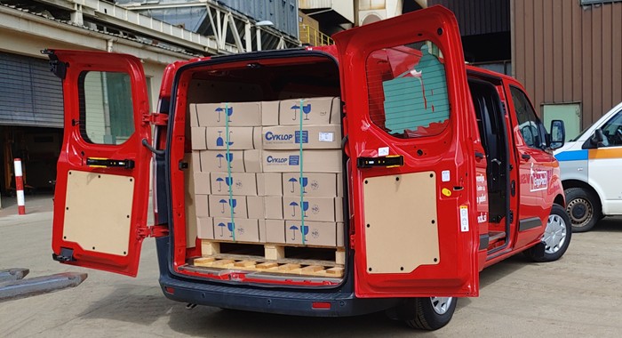 Orca Celje dostava blaga za pakiranje in povezovanje